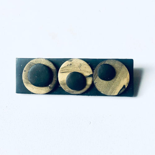 Polymer Pin Black Gold